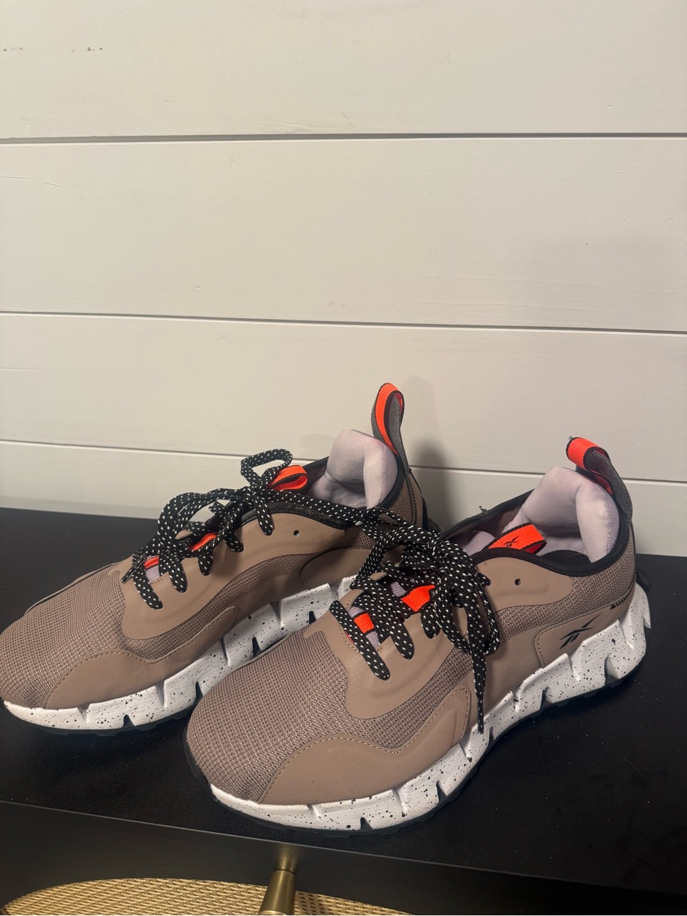 Women’s Reebok Zig Dynamica women’s size 10 Never Worn.
